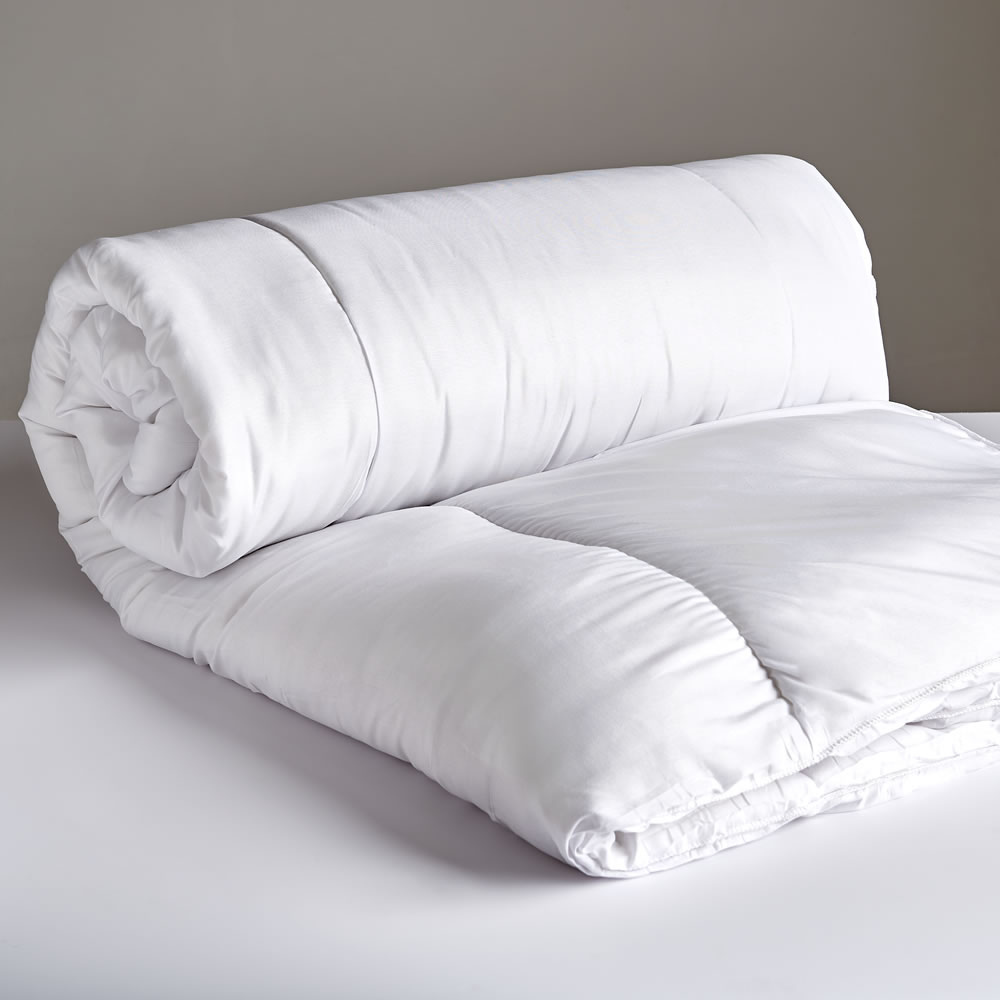 King Size Duvets All Seasons King Size Duvets Wilko Com