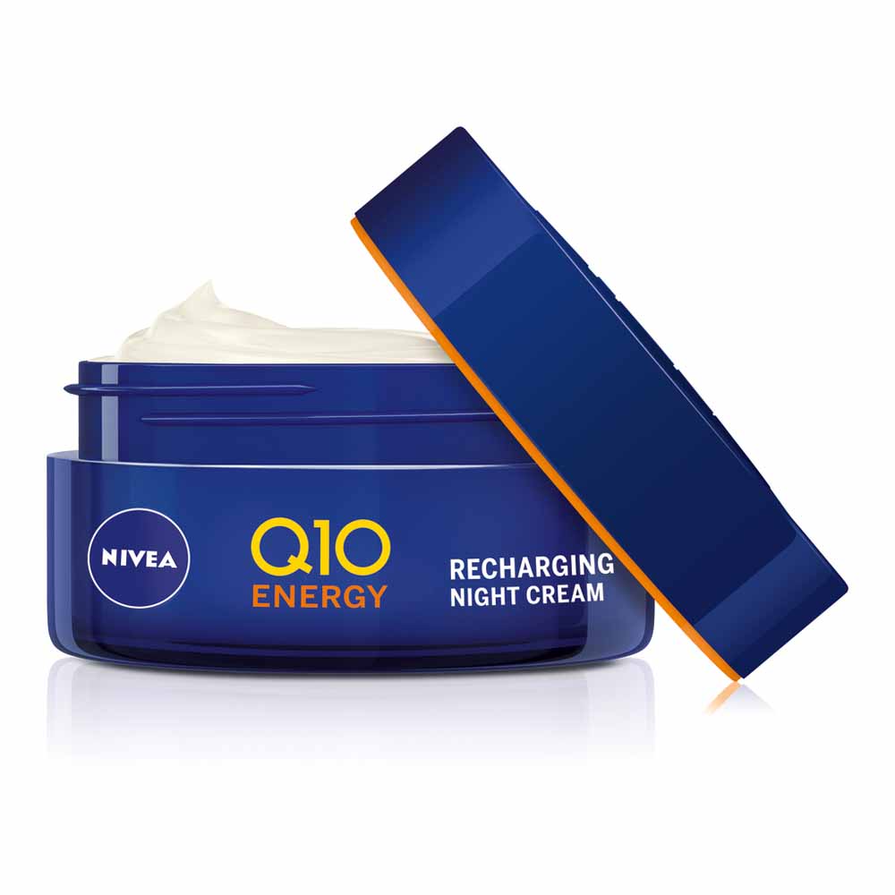 Nivea Q10 Energy Anti-Wrinkle Night Cream with Vitamin C 50ml Image 2