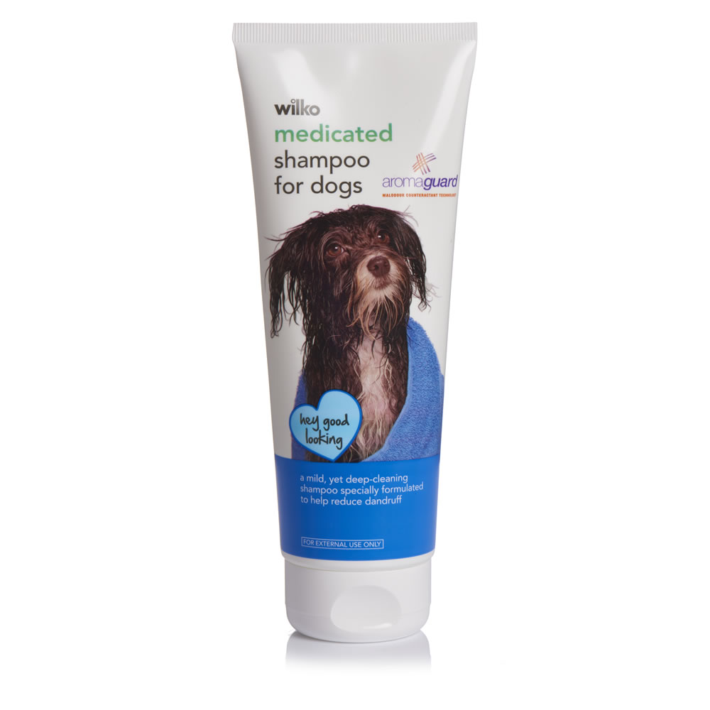 Wilko Medicated Dog Shampoo 250ml Image