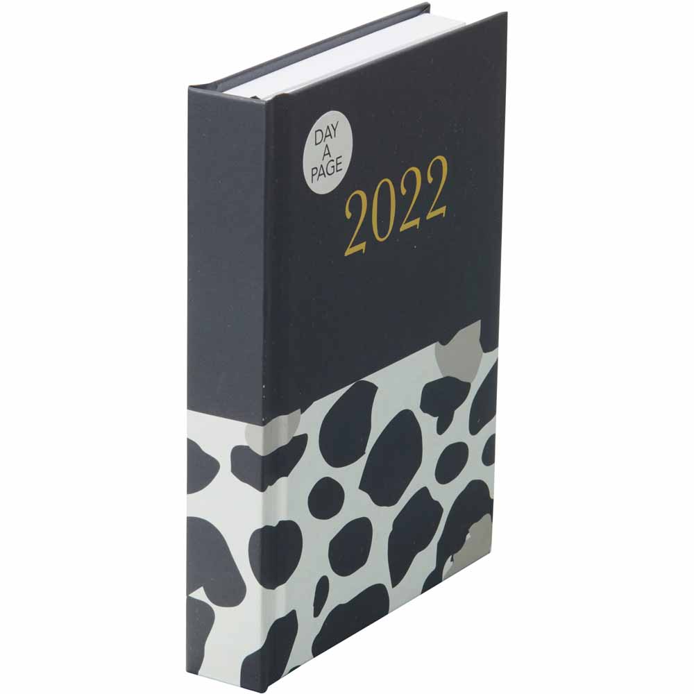 Wilko Diary A6  Animal Print Day a Page Image 2