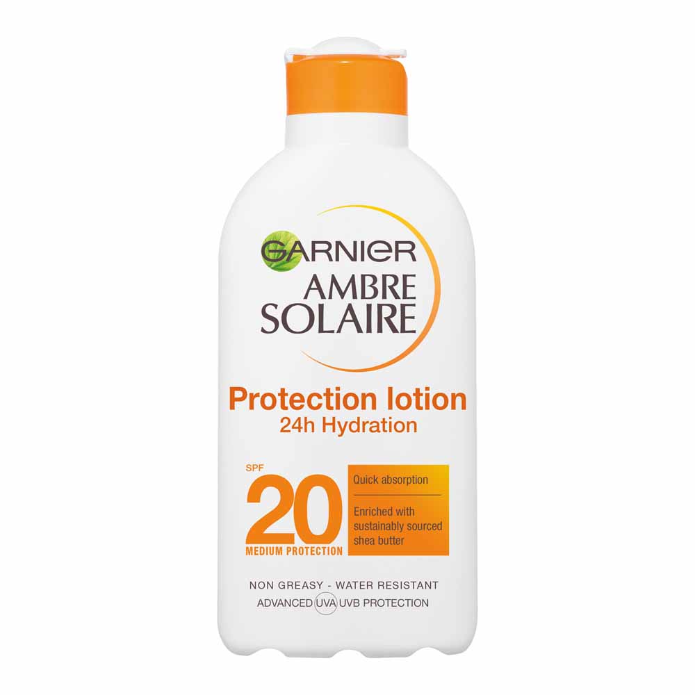 Garnier Ambre Solaire Ultra-Hydrating Sun Lotion SPF20 200ml Image 1