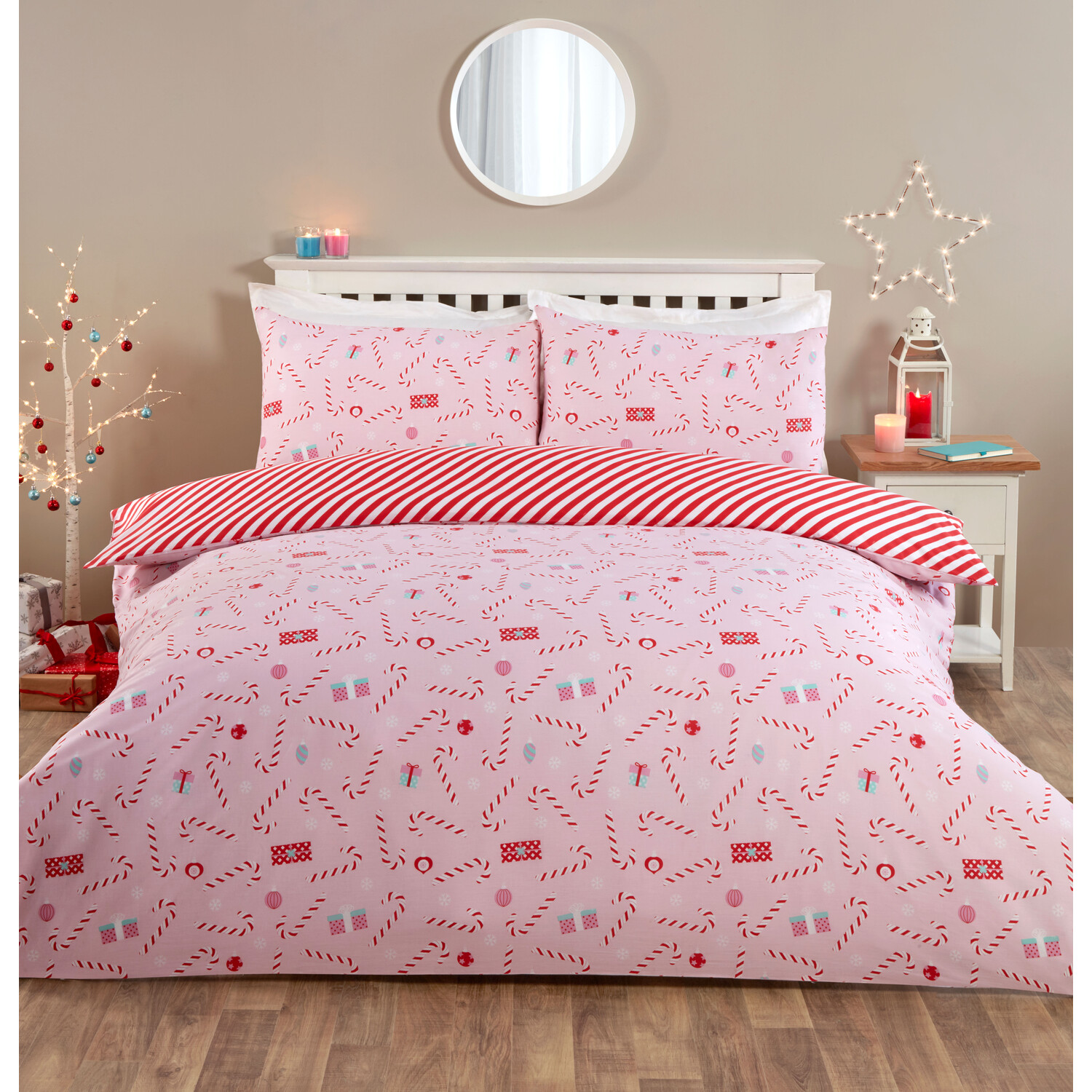 Candy Canes Duvet Cover and Pillowcase Set Blush / Single Wilko