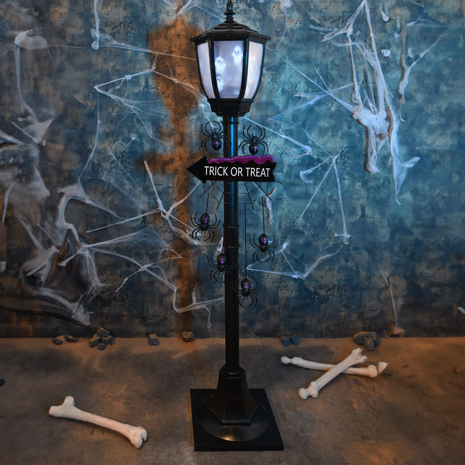 Haunted Halloween Spider Post Light Black Image 2