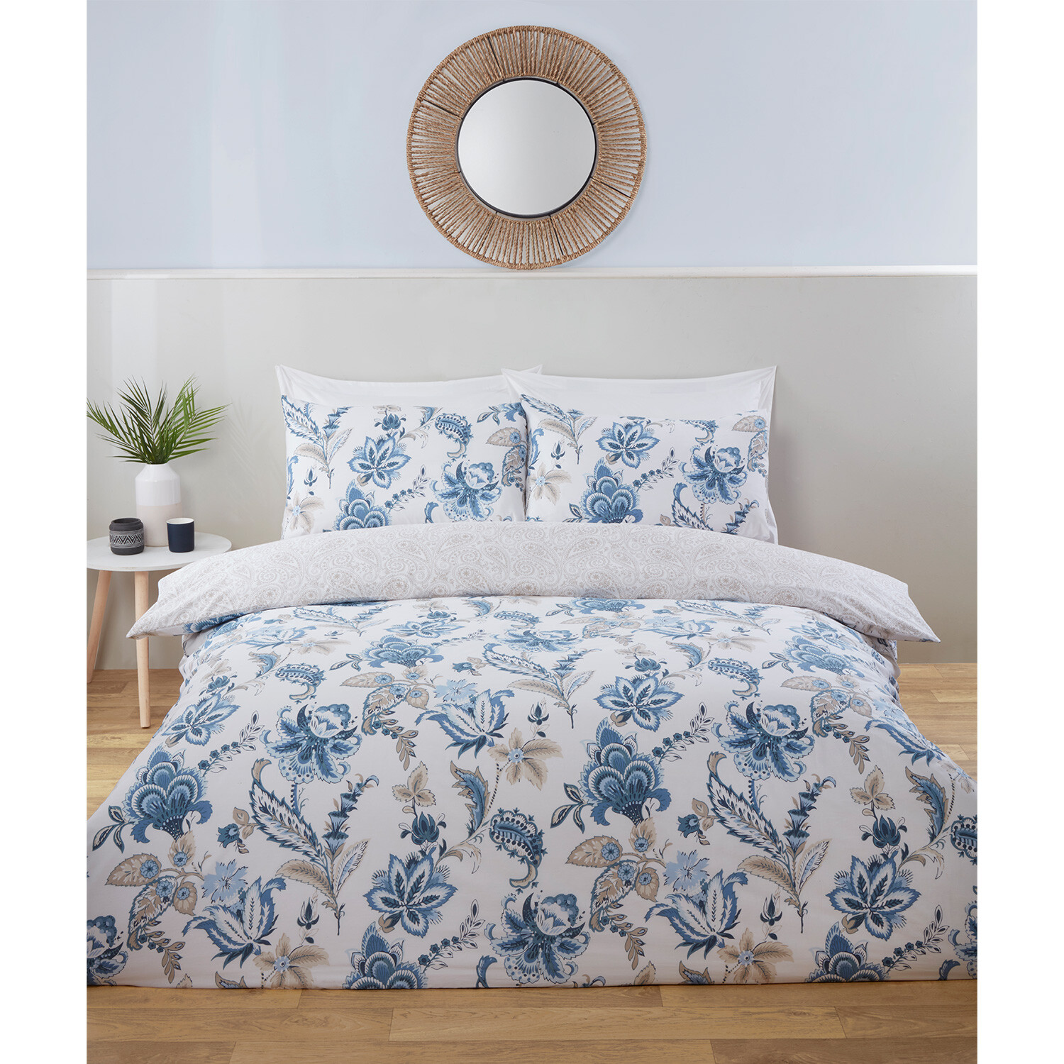 Divante Safia Super Blue King Duvet Set Image 1