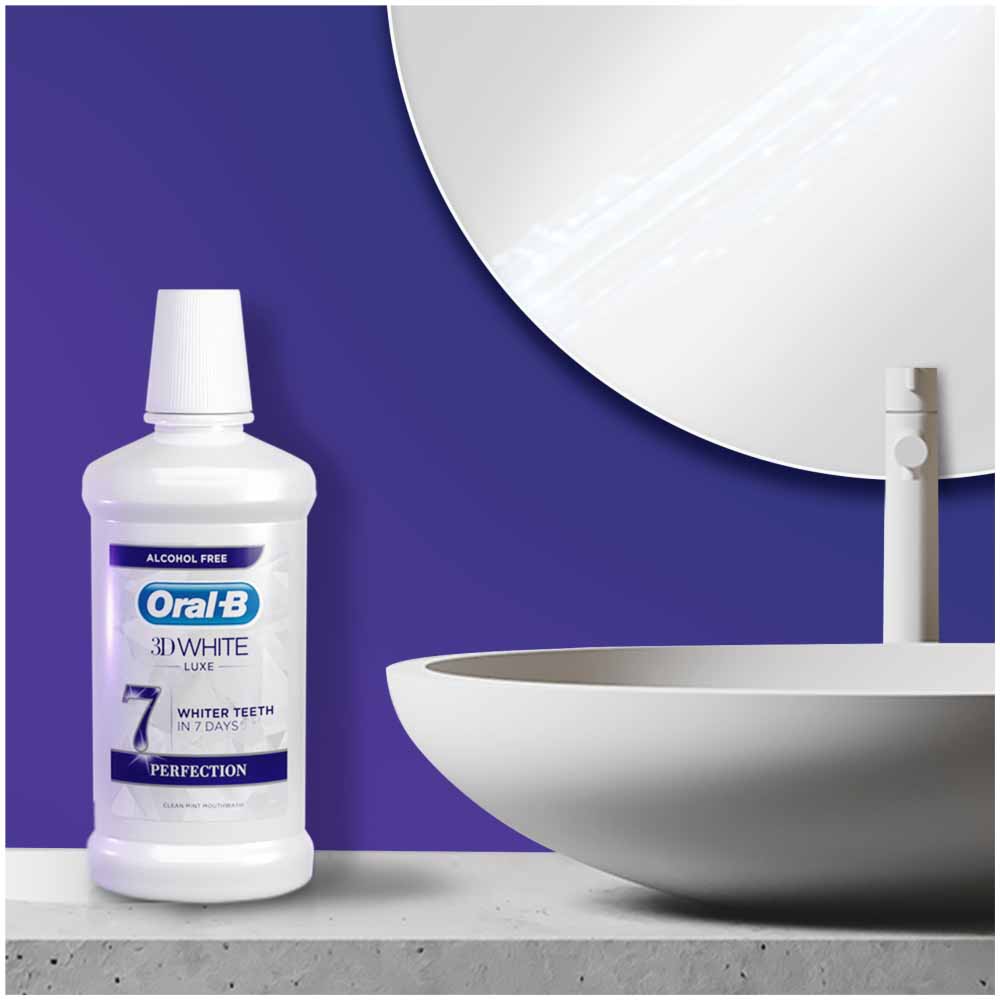 Oral B 3D White Luxe Perfection Mouthwash 500ml Image 2