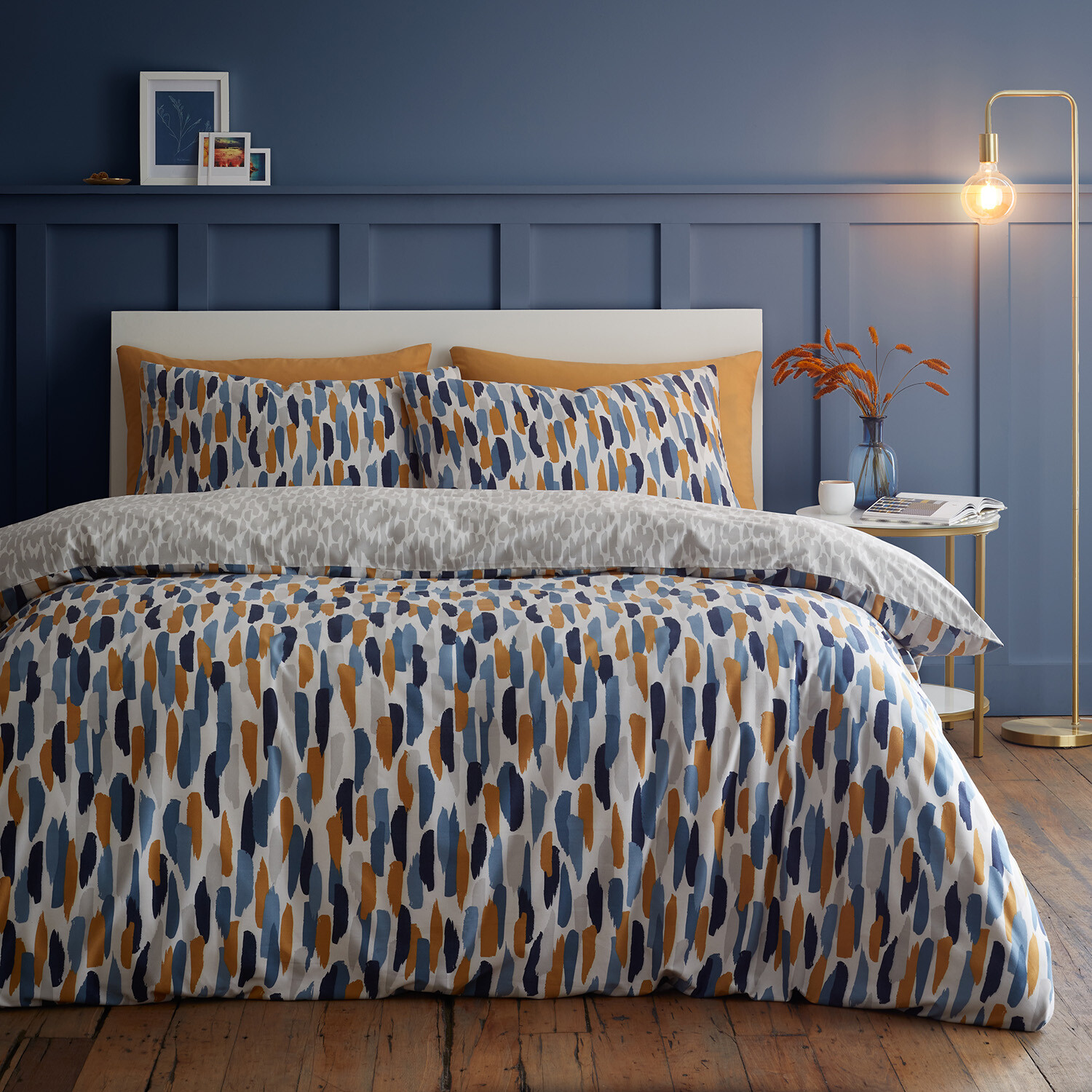 My Home Ellison Duvet Cover and Pillowcase Set - Blue / King Image 1