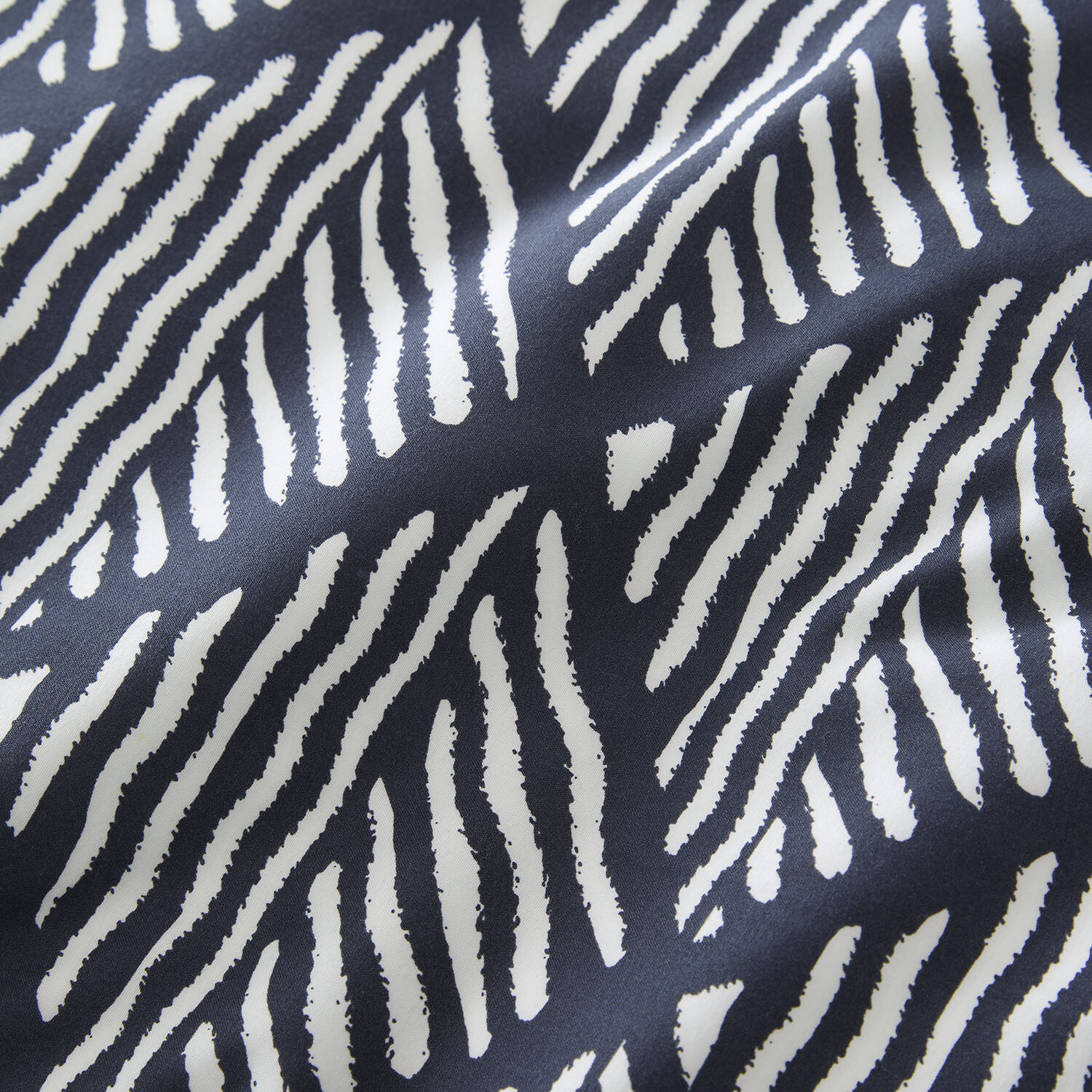 Artemis Duvet Set - Navy / King Image 5