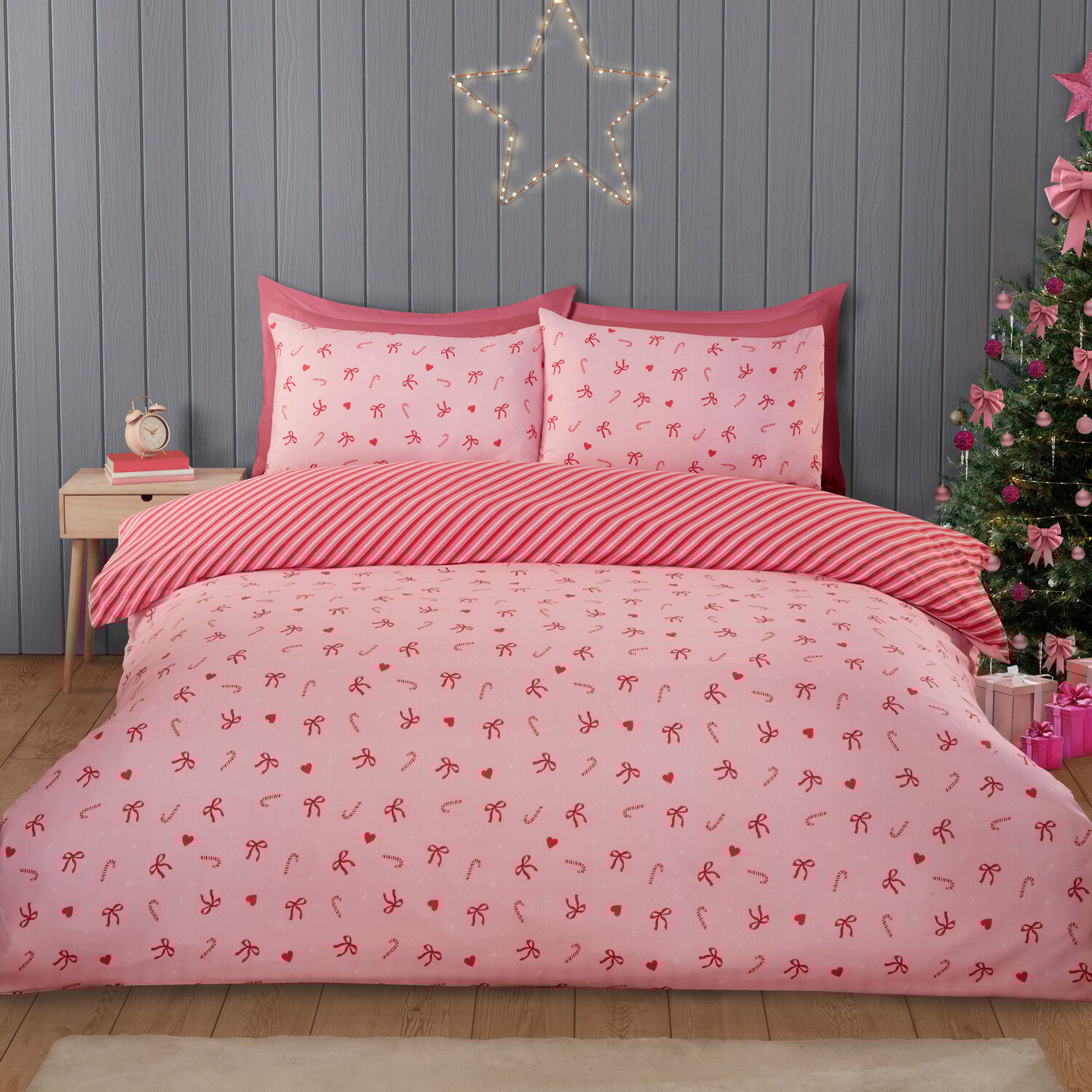 Candy Cane Bows Bedding SetPinkSingle Image 1