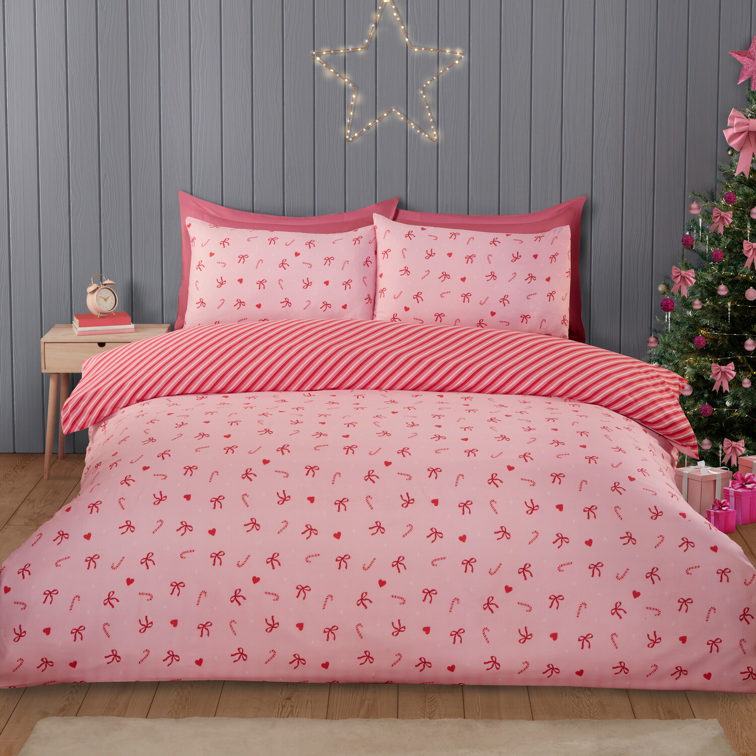 Candy Cane Bows Bedding SetPinkKing Image 1