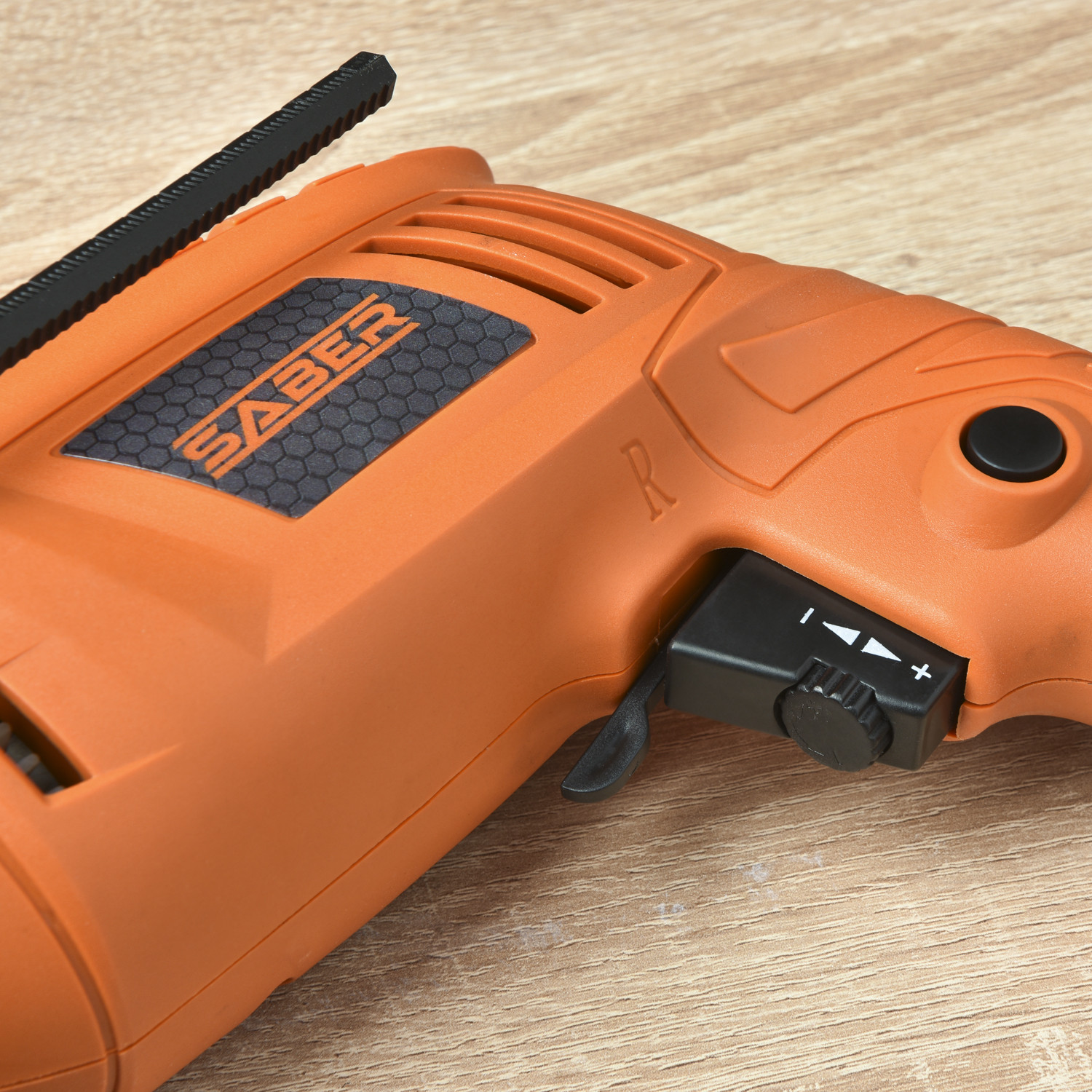 Saber 500W Hammer Drill Image 2