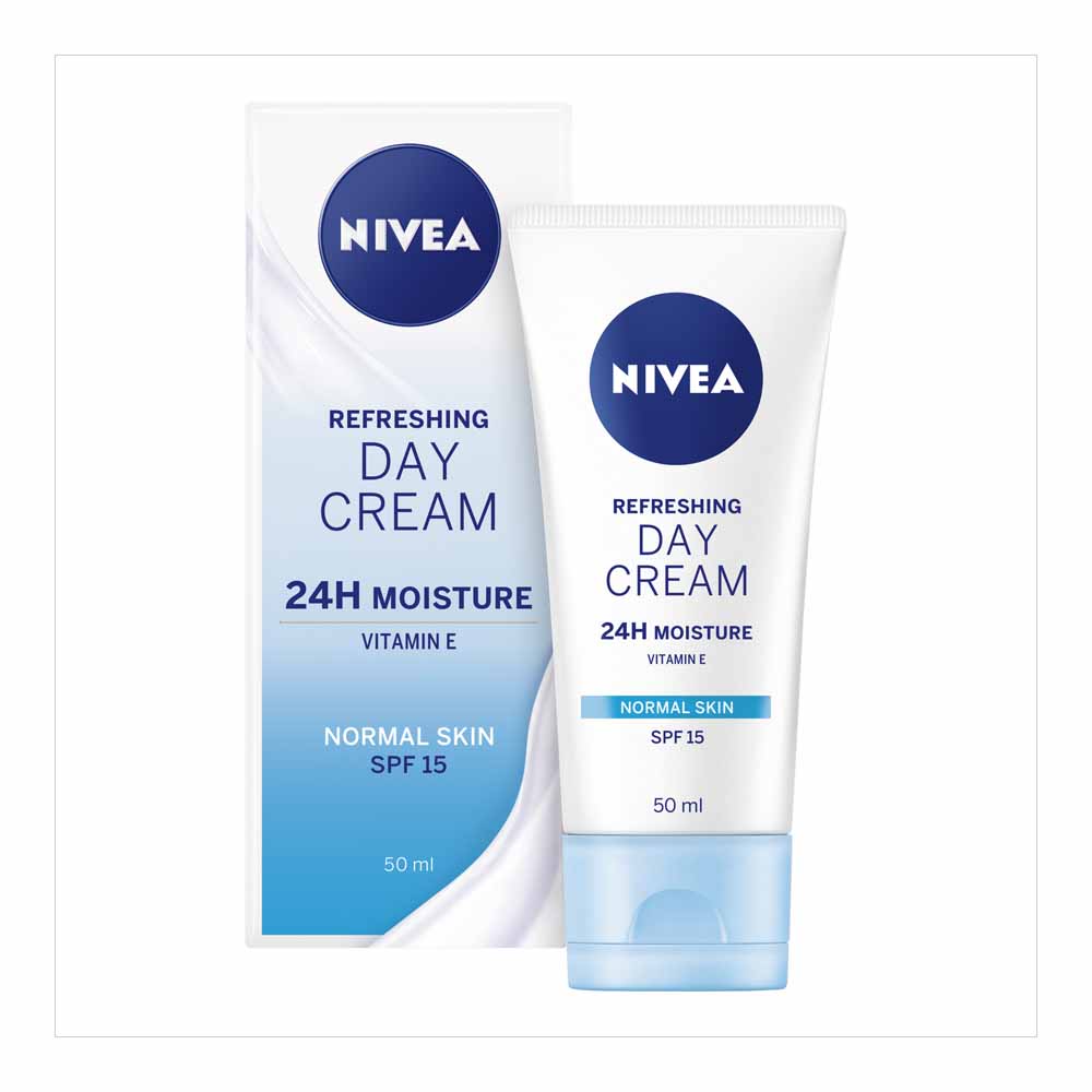 Nivea Moisturiser Day Cream for Normal Skin SPF15 50ml Image 2