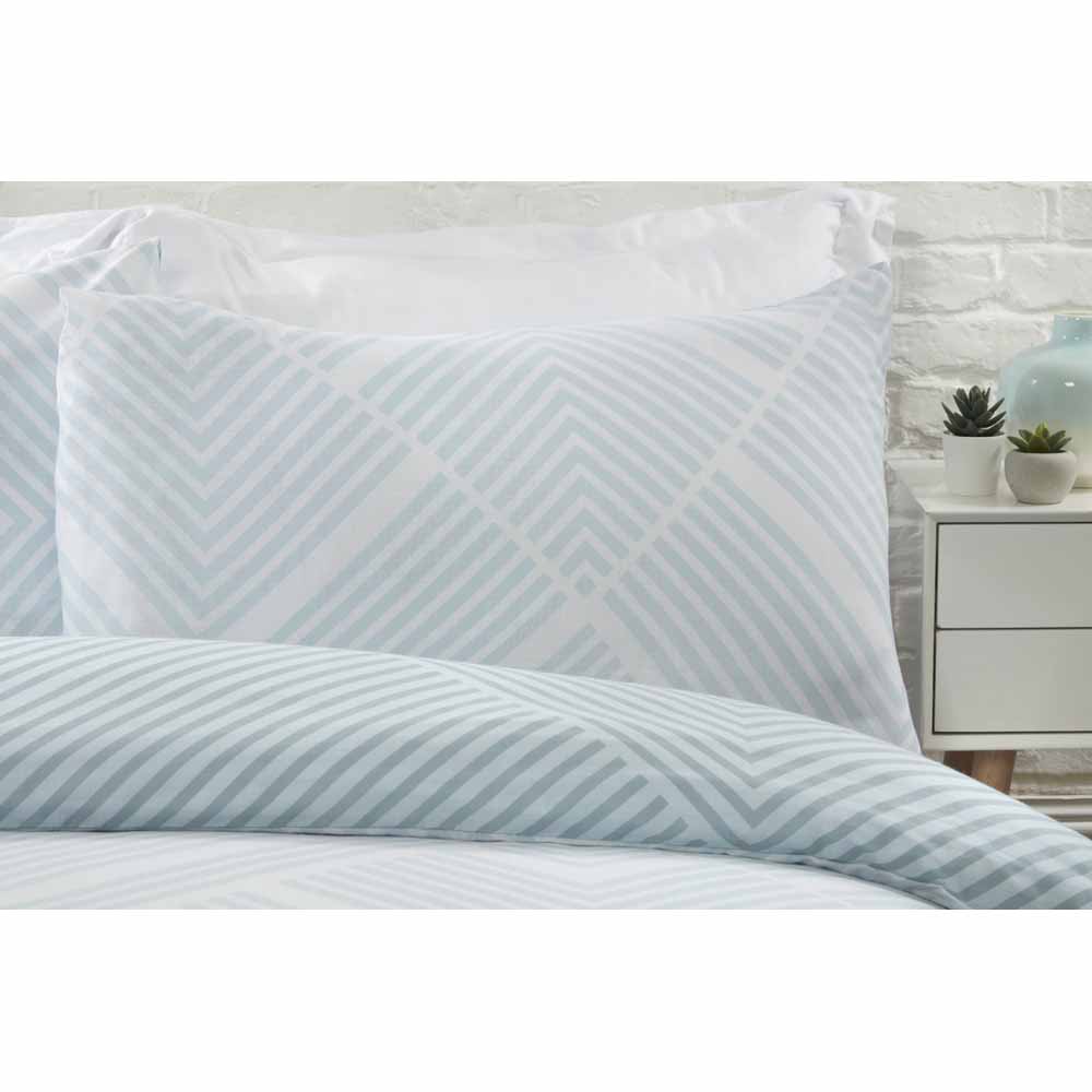 Sleepdown Geo Duvet Set Duck Egg Double Wilko