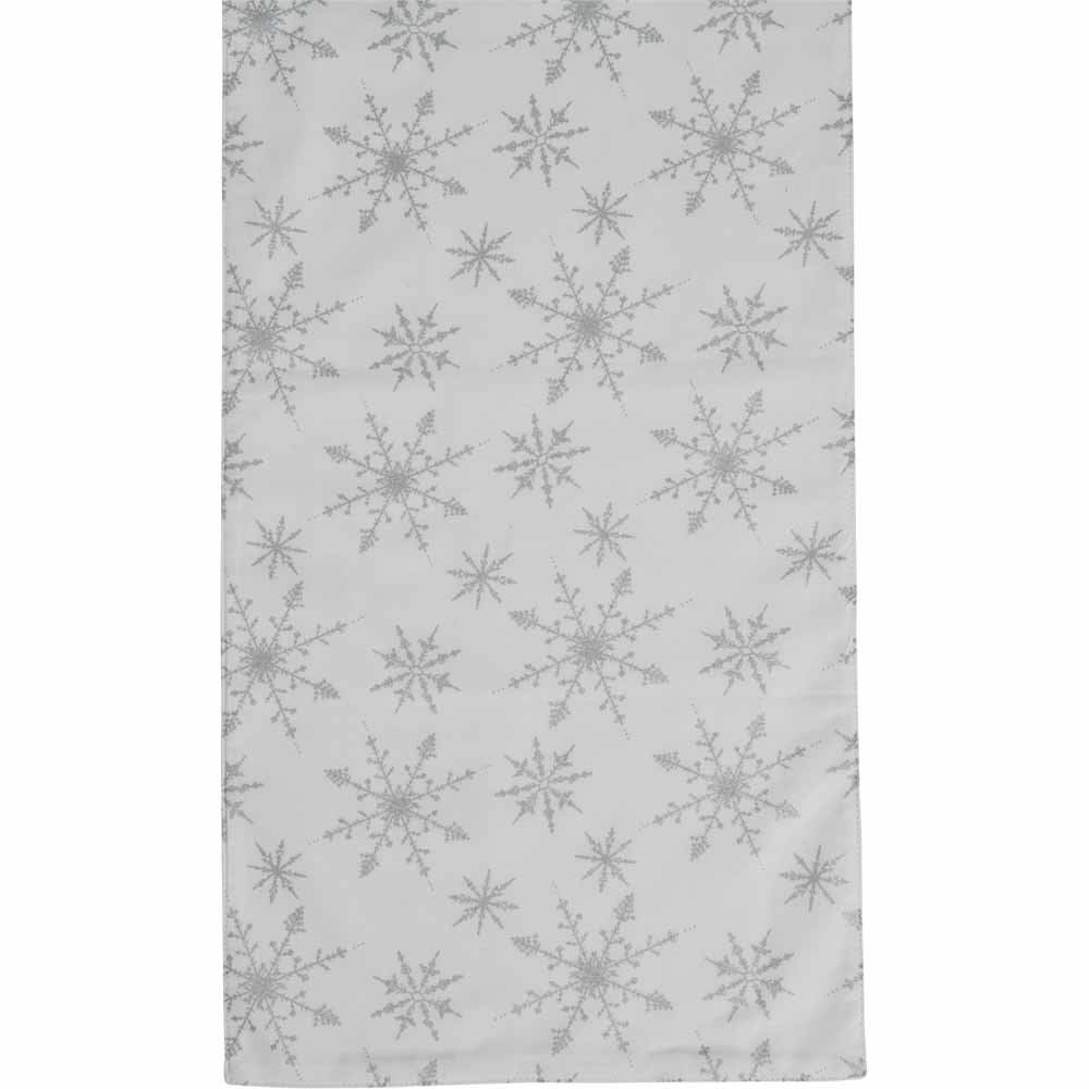 Wilko Snowflake Design Table Runner 30 x 180cm Wilko