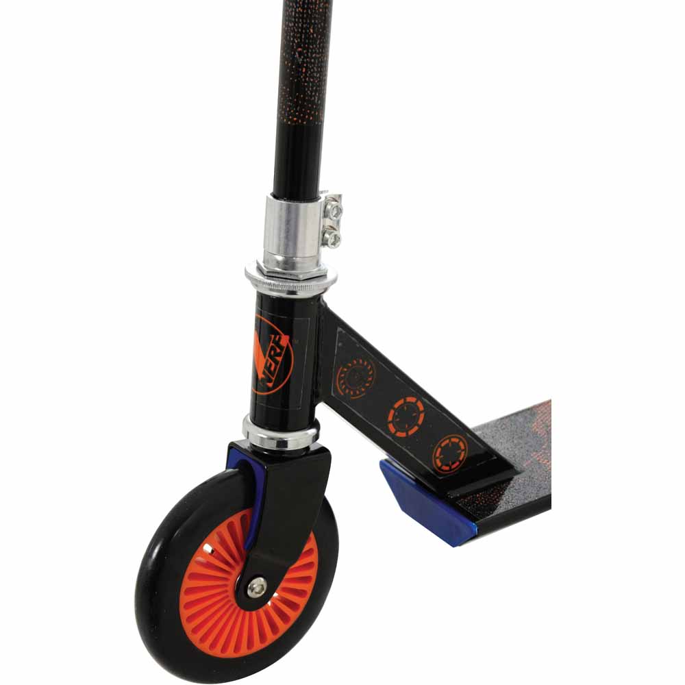 Nerf Blaster Scooter - Inline Scooter Image 5