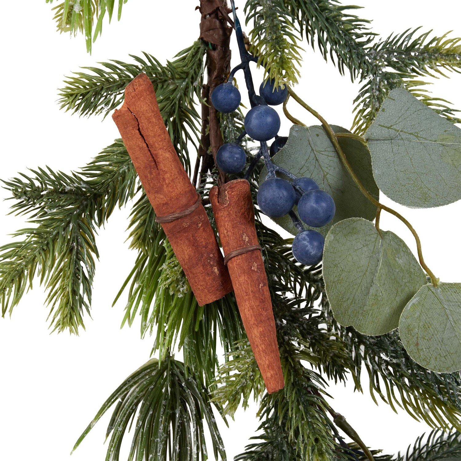 Cinnamon Berry Garland - Green Image 2