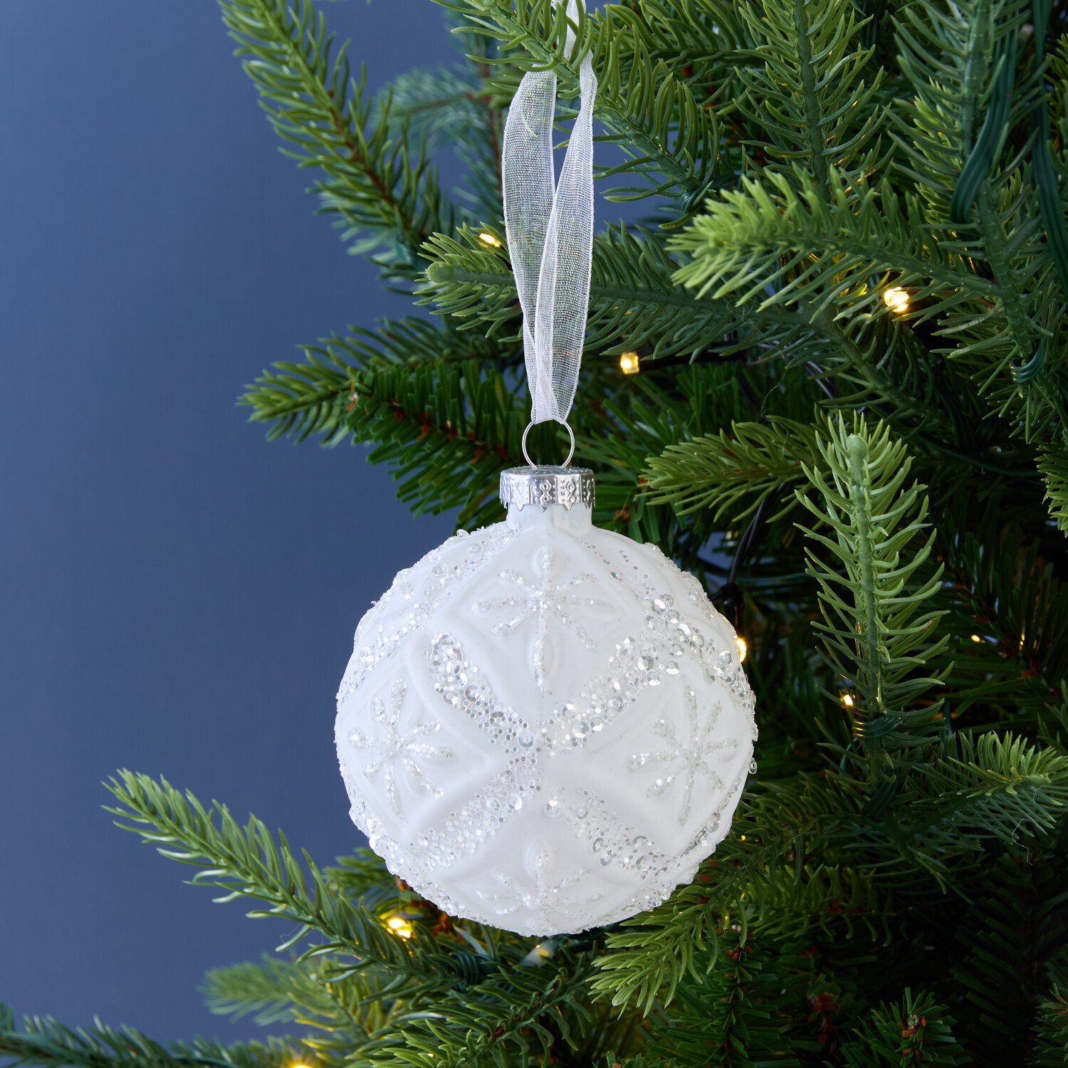 Glitter Detail Bauble Image 3