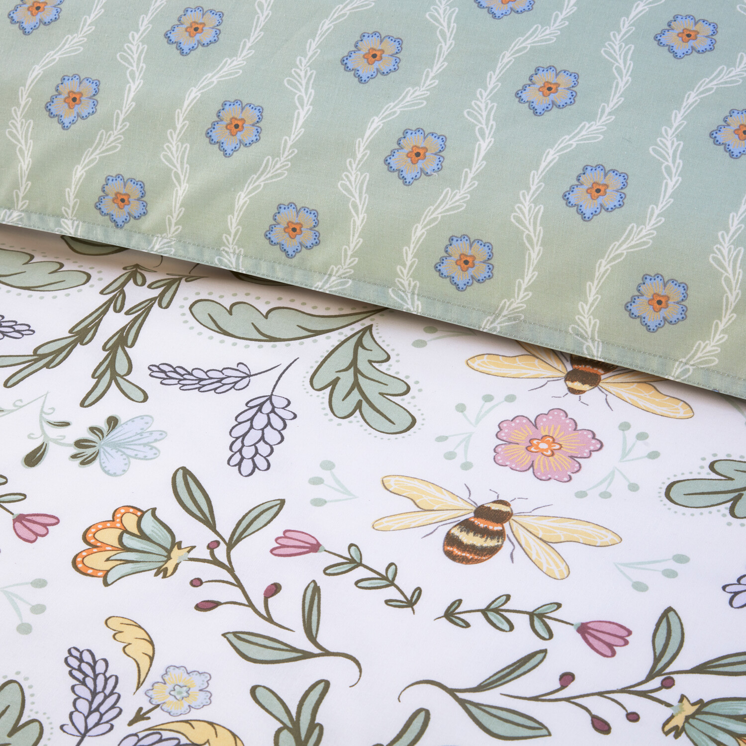 Gardenia Duvet Set White Superking Image 4