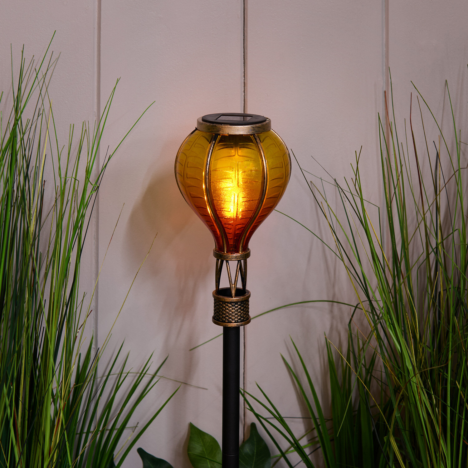 Solar Hot Air Balloon Shaped Stake Light Image 5