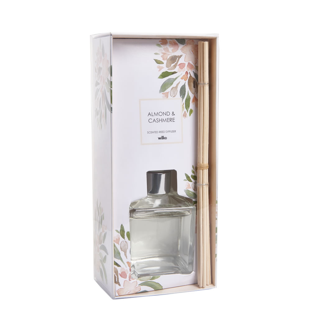 Wilko Almond and Cashmere Reed Diffuser 120ml Image 1