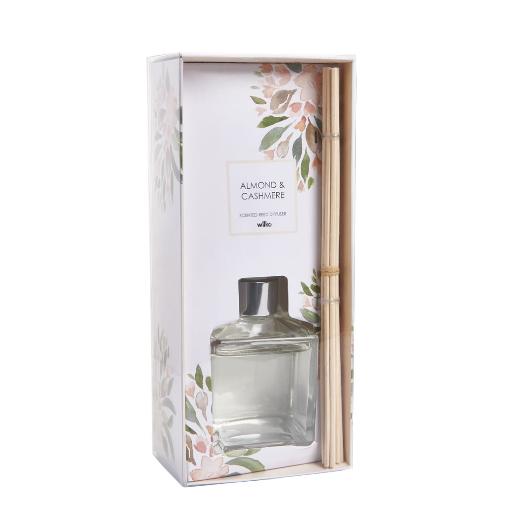 Wilko Almond and Cashmere Reed Diffuser 120ml Wilko