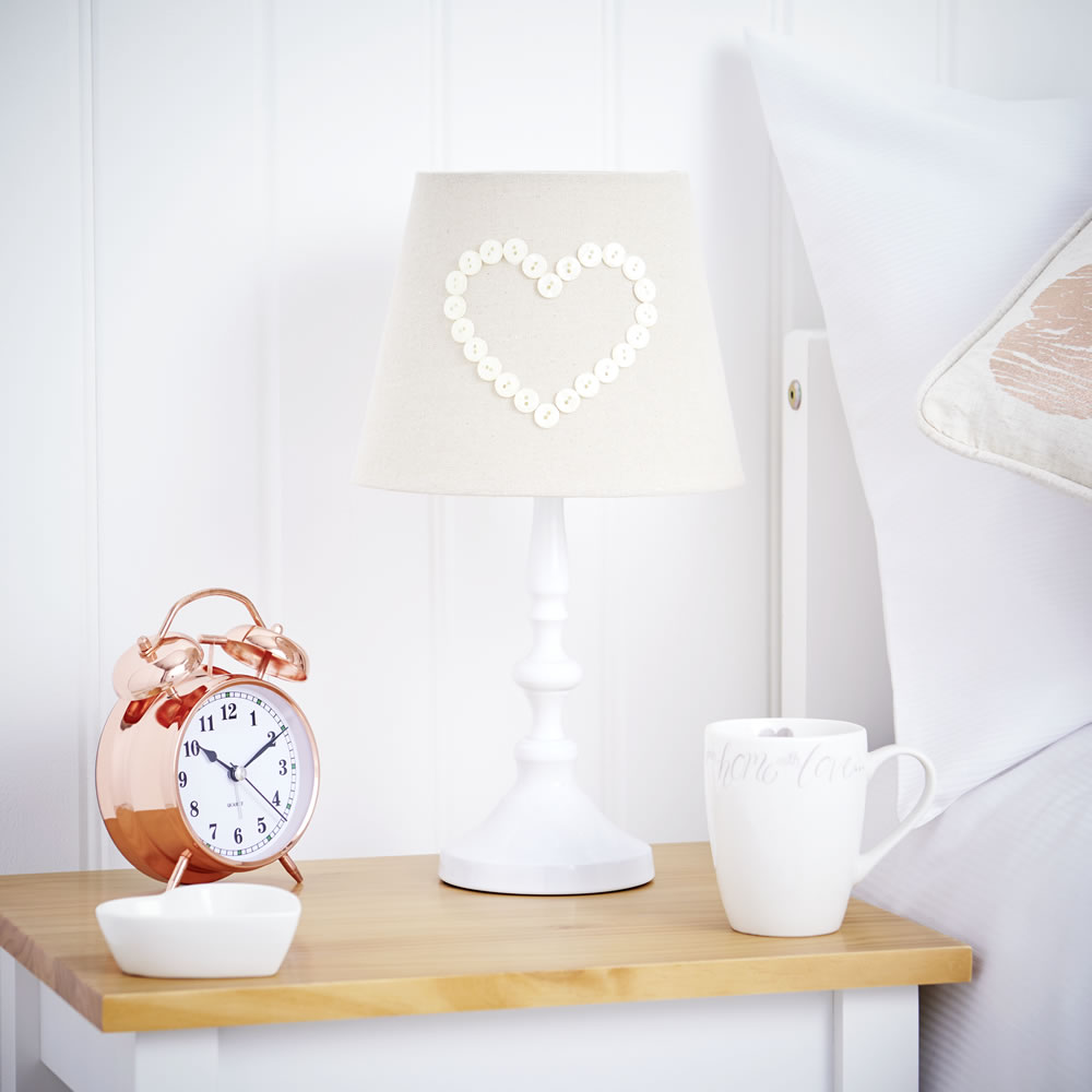 Wilko White Pearl Heart Lamp Image 8