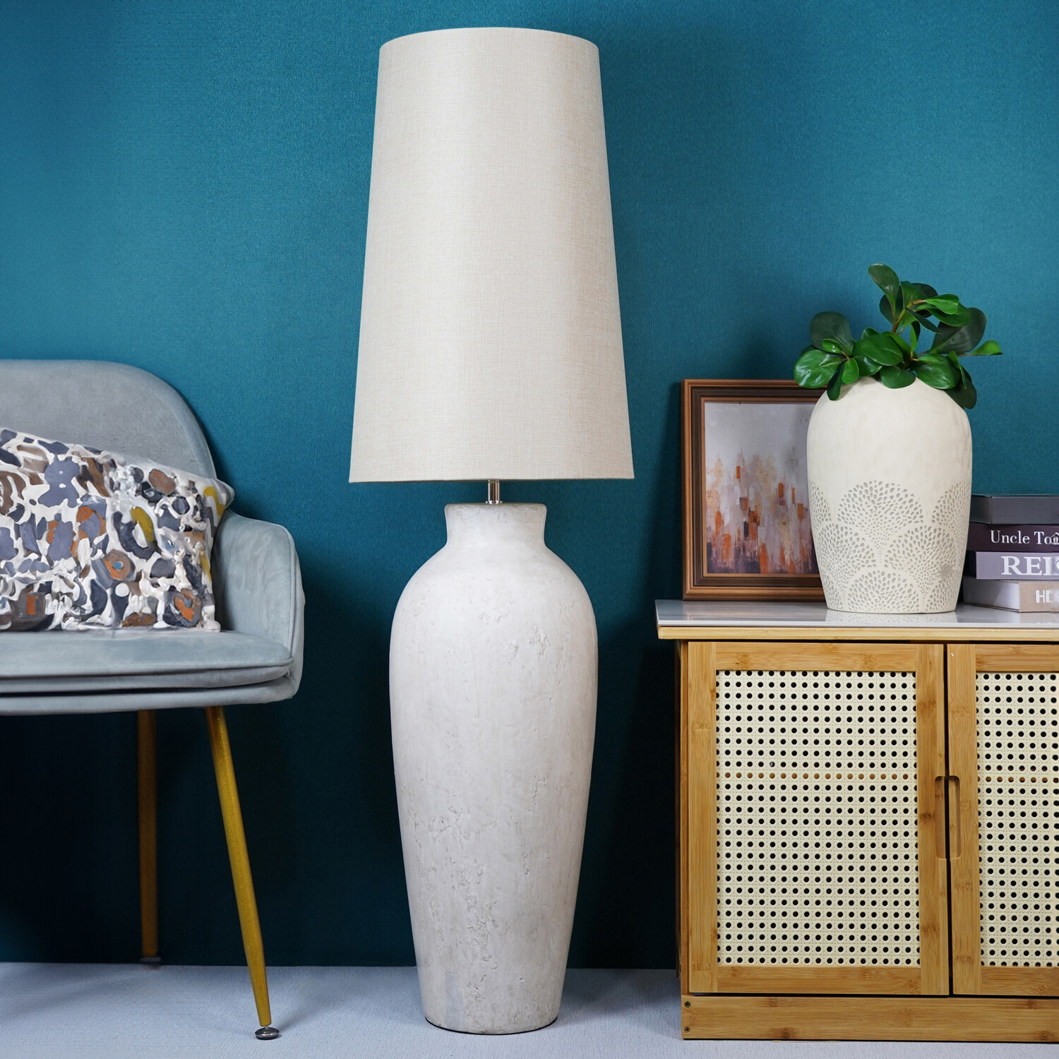 XL Hadley Lamp - Natural Image 2