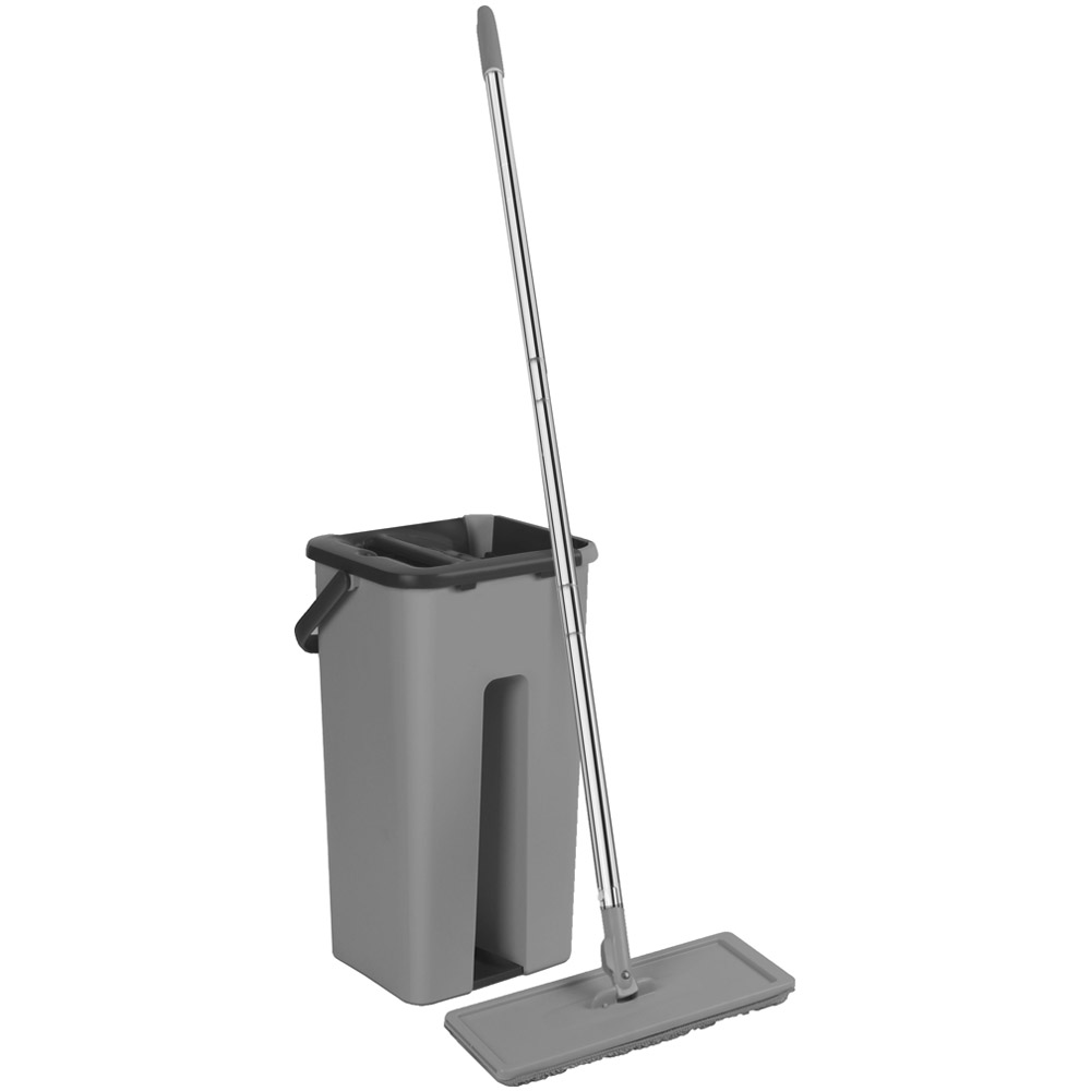 OurHouse Hands-Free Flat Mop Image 1