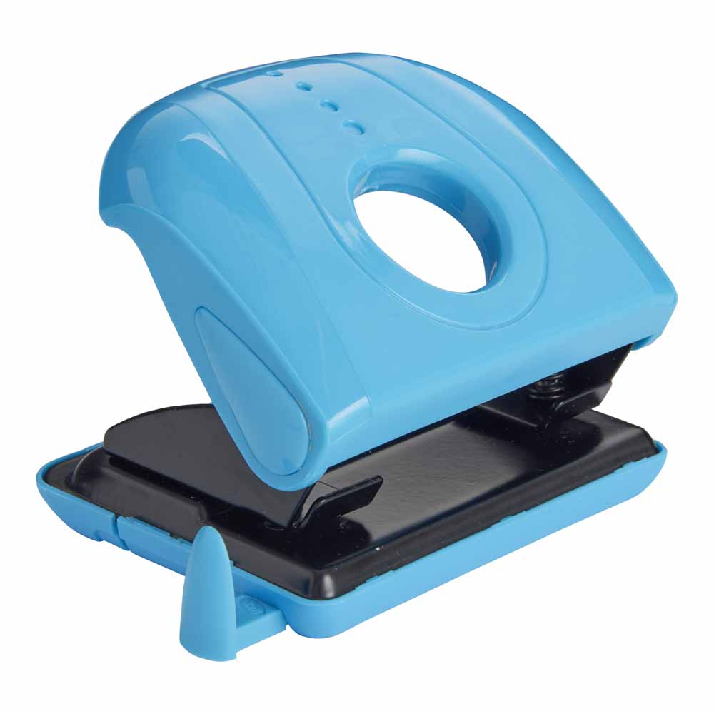 Single Wilko Hole Punch in Assorted styles Image 2