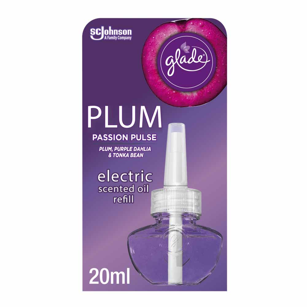 Glade Electric Plum Passion Pulse Refill Image 1