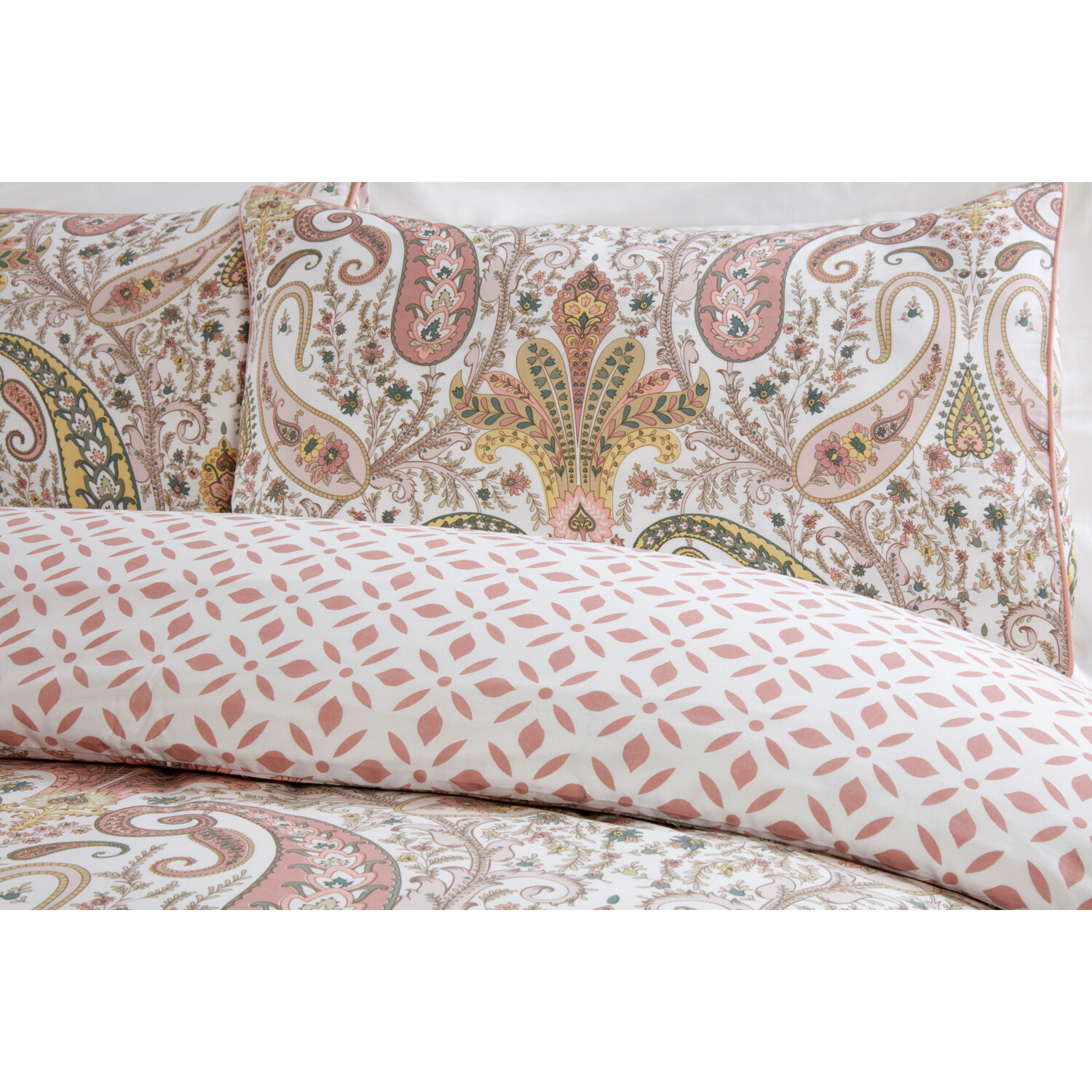 Paisley Piped Edge Duvet Cover and Pillowcase Set - King size Image 3