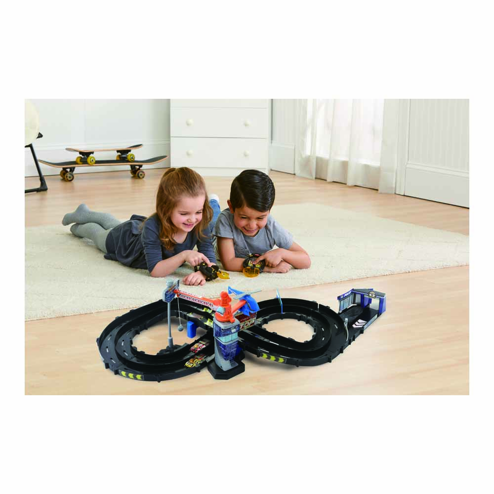 VTech Turbo Force Racers Highway Chase Playset Image 6