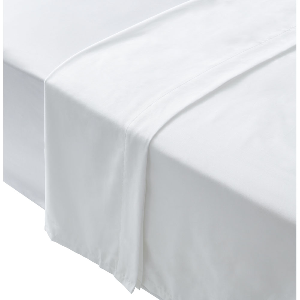 Wilko Best White 300 Thread Count Super King Percale Flat Sheet Image 1