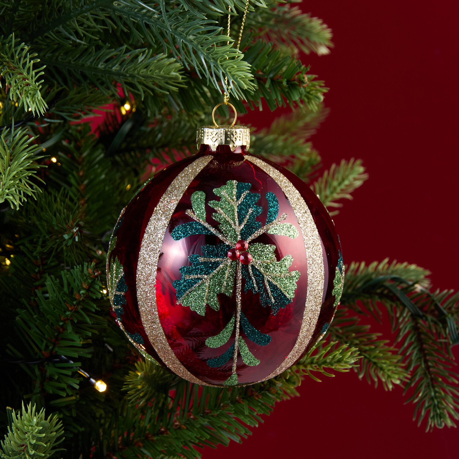 Holly Berry Bauble Image 3