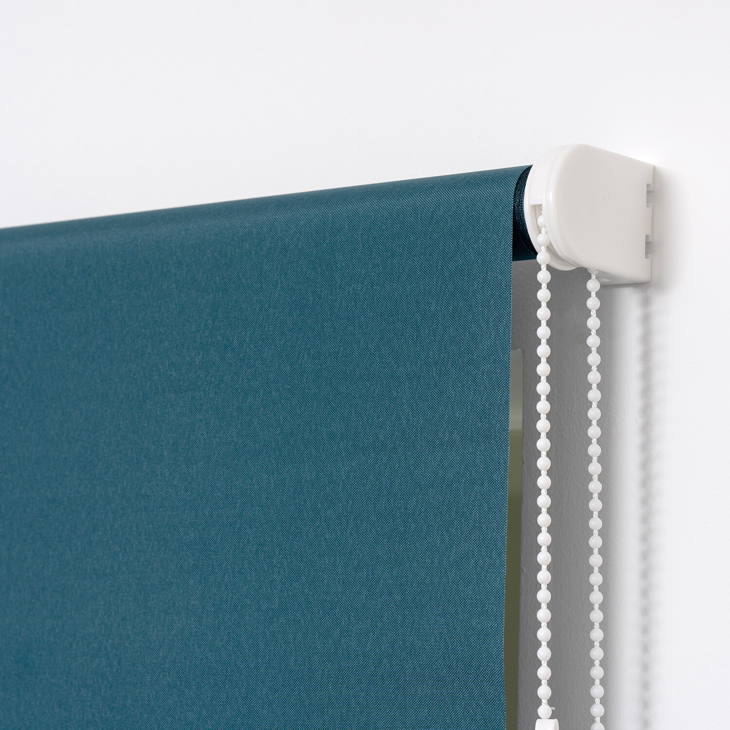 Plain Blackout Blinds - Emerald / 90cm Image 3