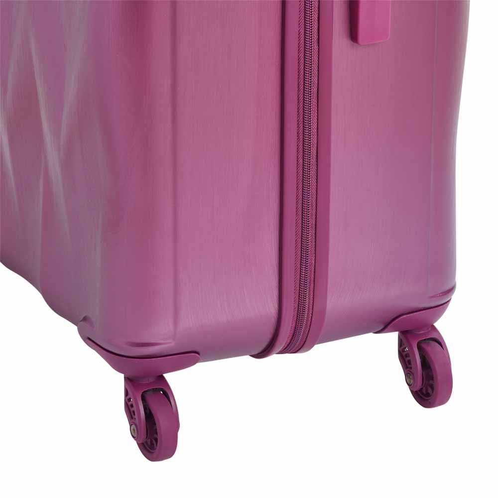 Wilko Zig Zag Suitcase Berry 30 inch Image 6