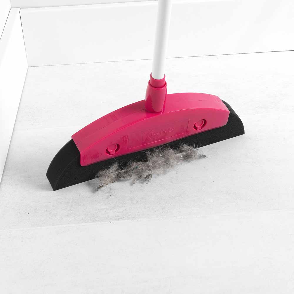Kleeneze Pet Single Foam Broom Image 6