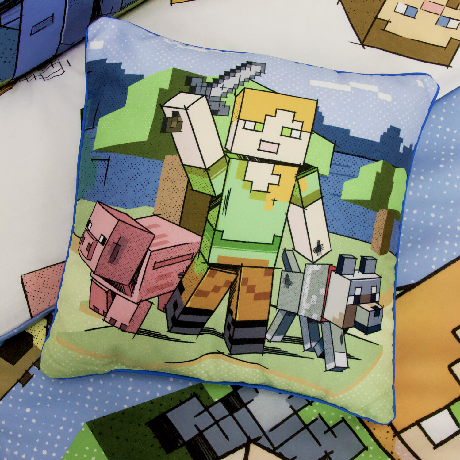 Minecraft Adventure Cushion 40 x 40cm Image 1