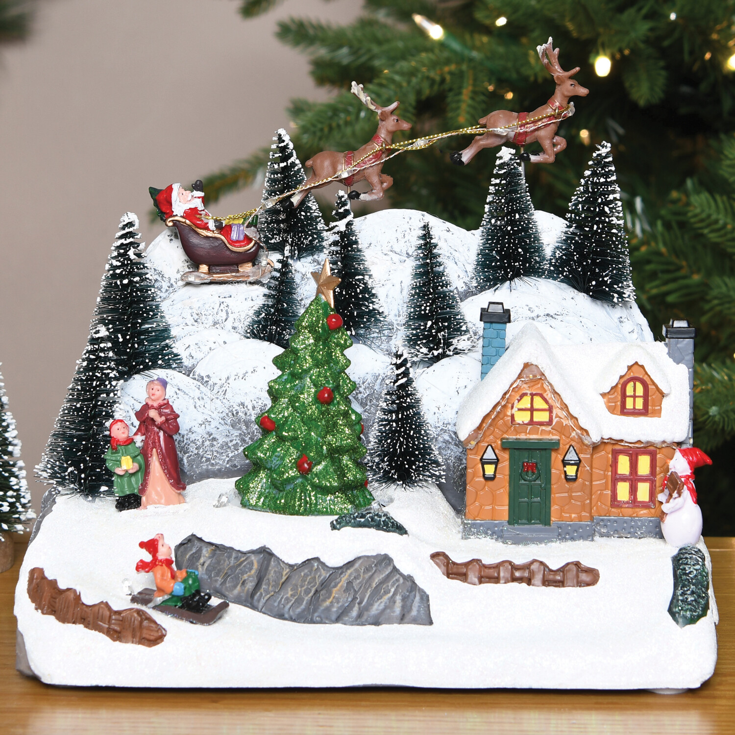 Christmas Tree Village Model Image 3