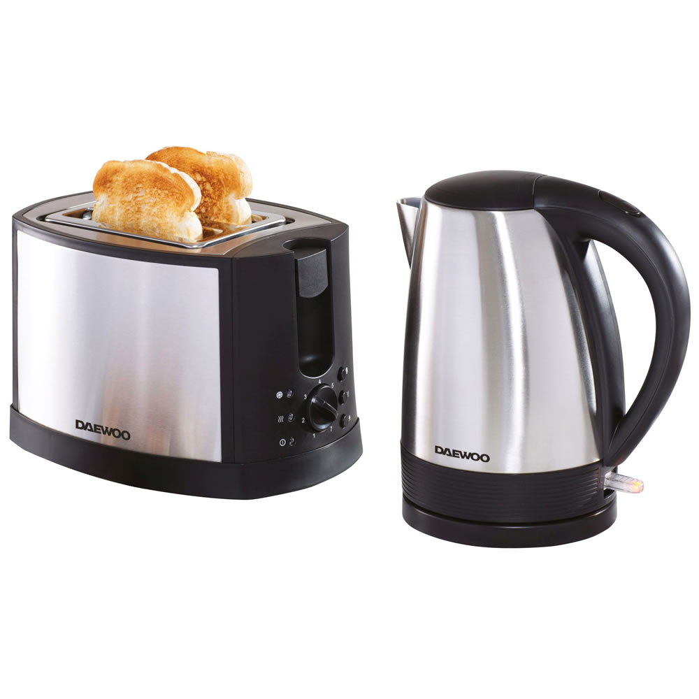 Daewoo Stainless Steel Kettle and Toaster Set Image 1