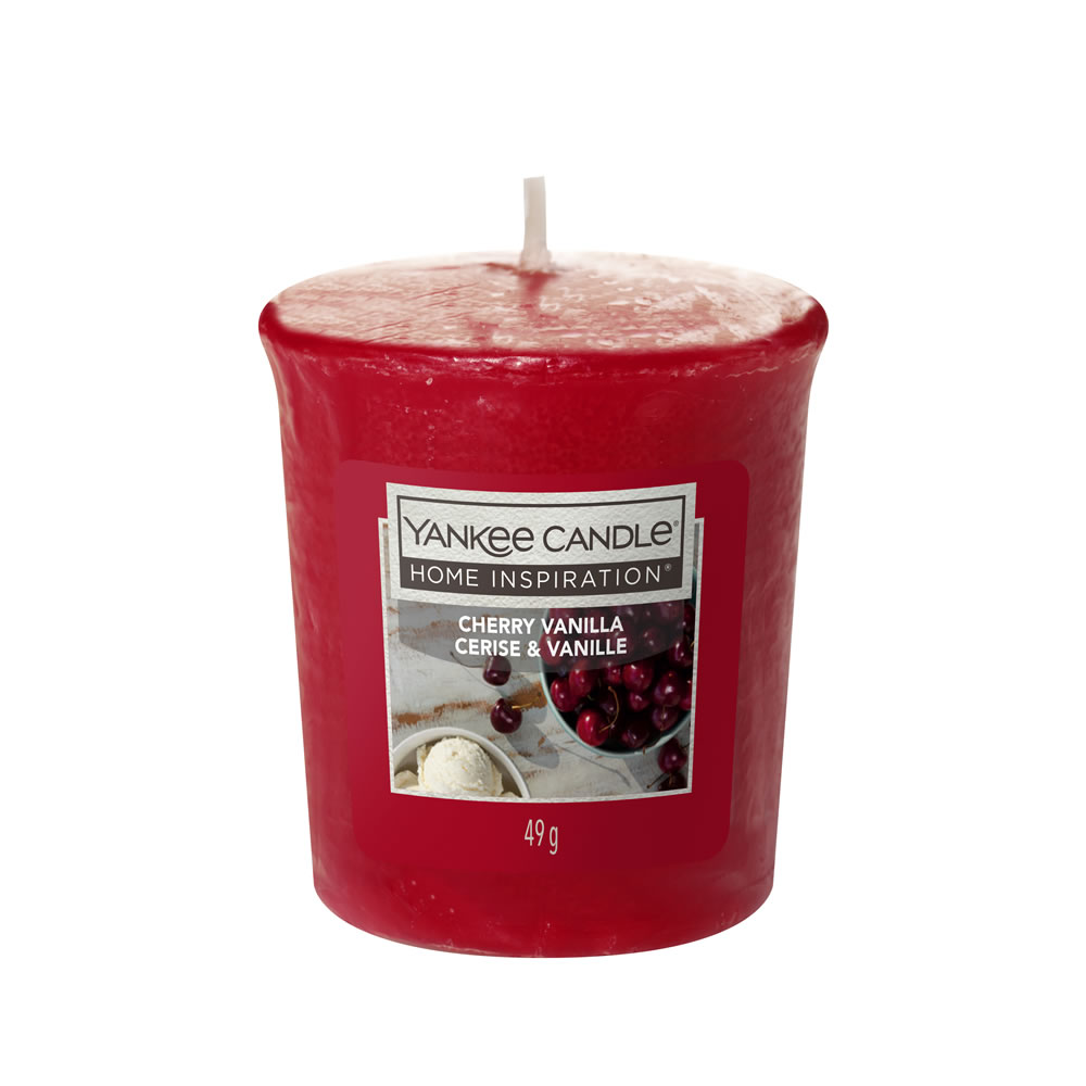 Yankee Candle Cherry Vanilla Votive Image