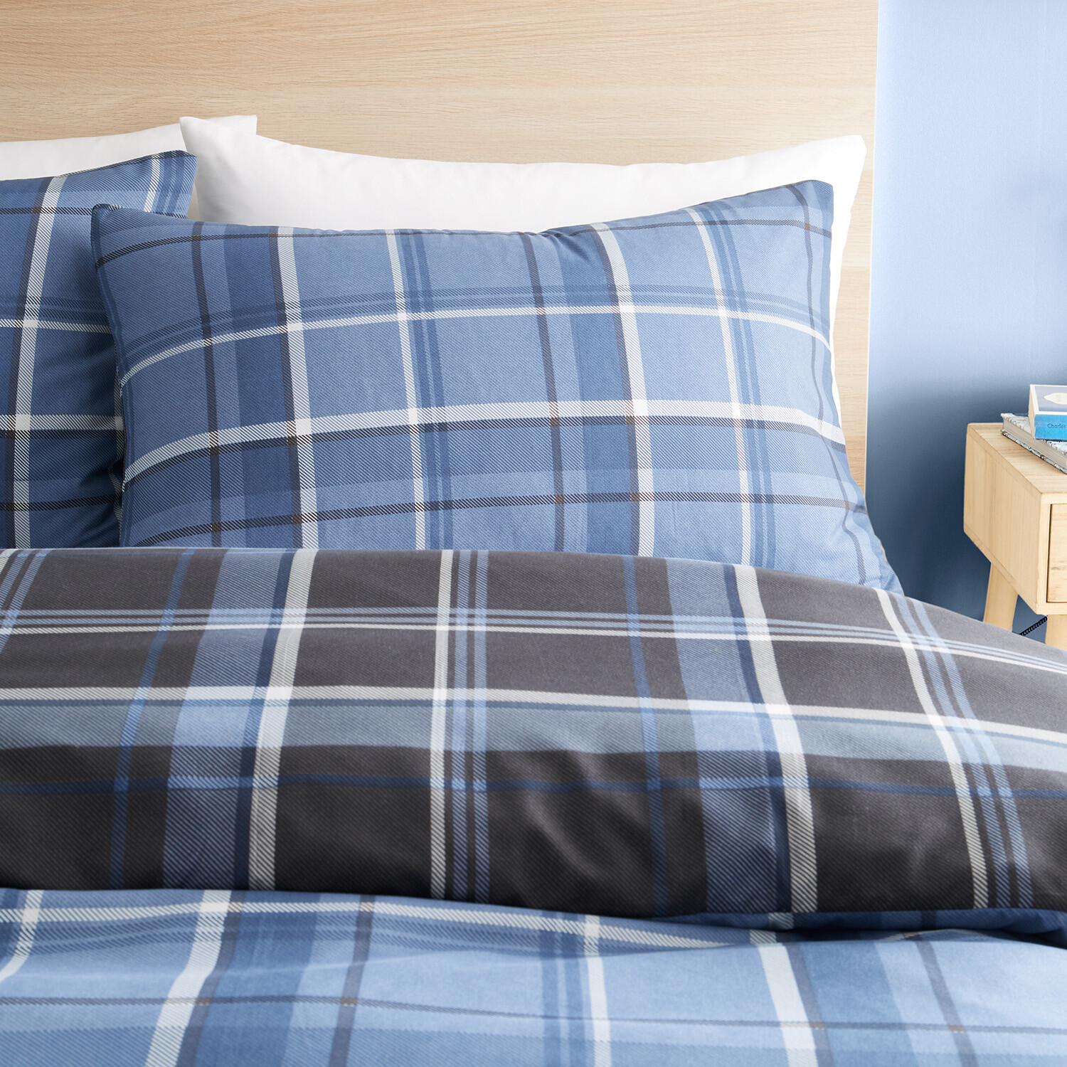 My Home Brodie Check Duvet Cover and Pillowcase Set - Navy / King Image 5