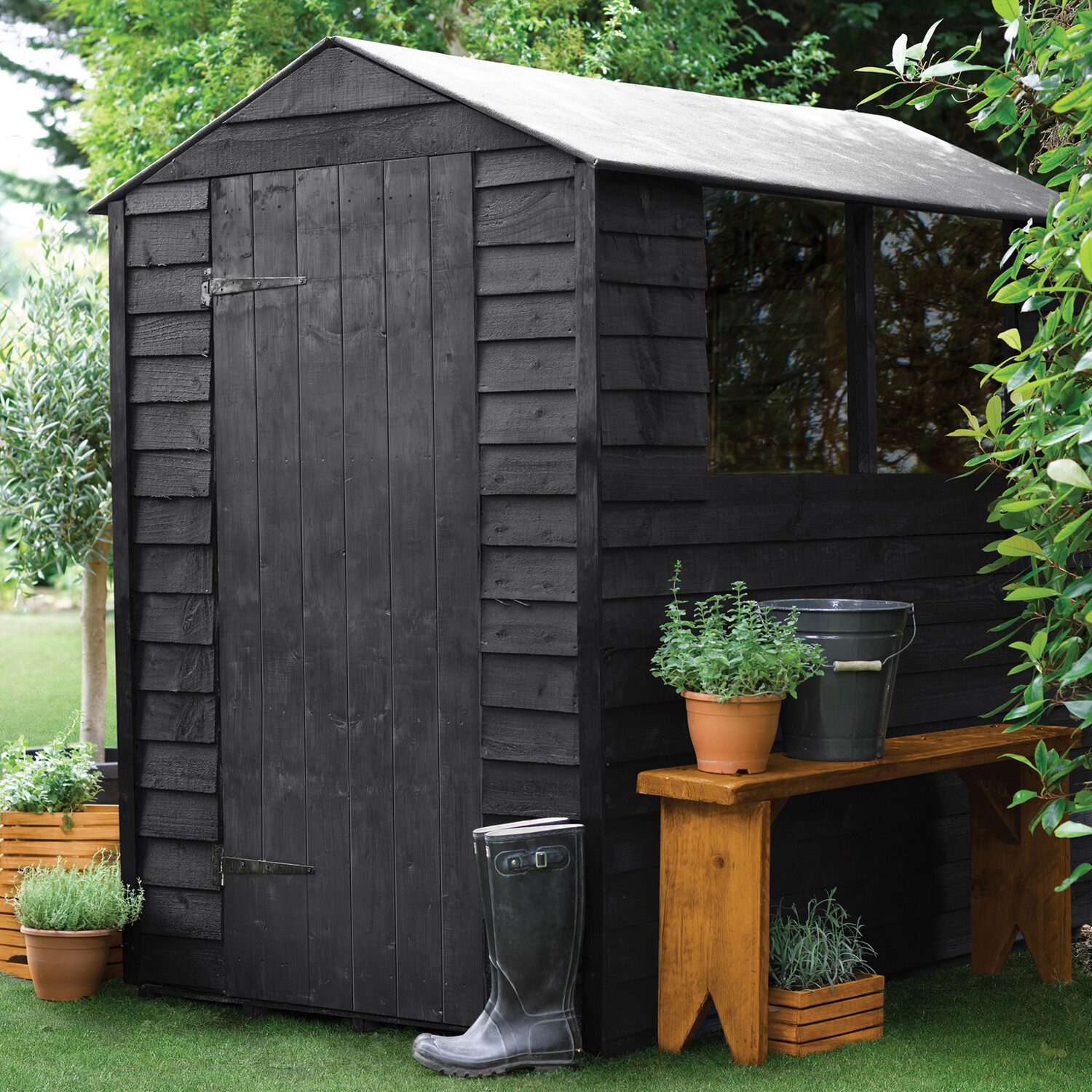 Sadolin Shed and Fence Protection Woodstain Ebony Wood 5l Image 4