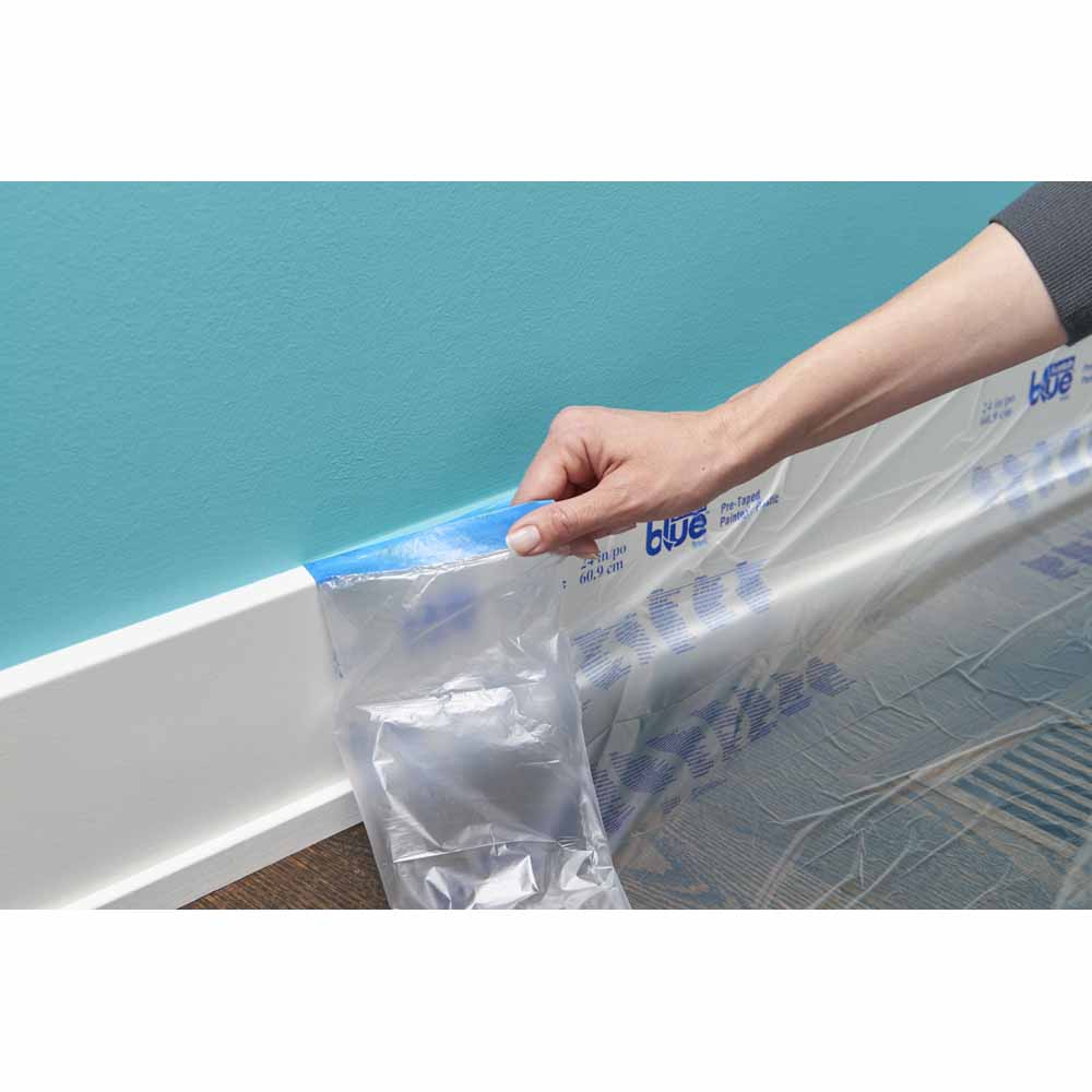 ScotchBlue Pre-Taped Painters Plastic with Edge Lock and Dispenser 60cm x 27.4m Image 4