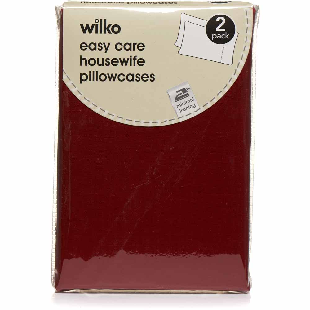 Wilko Easy Care Red Housewife Pillowcases 2 pack Image 3
