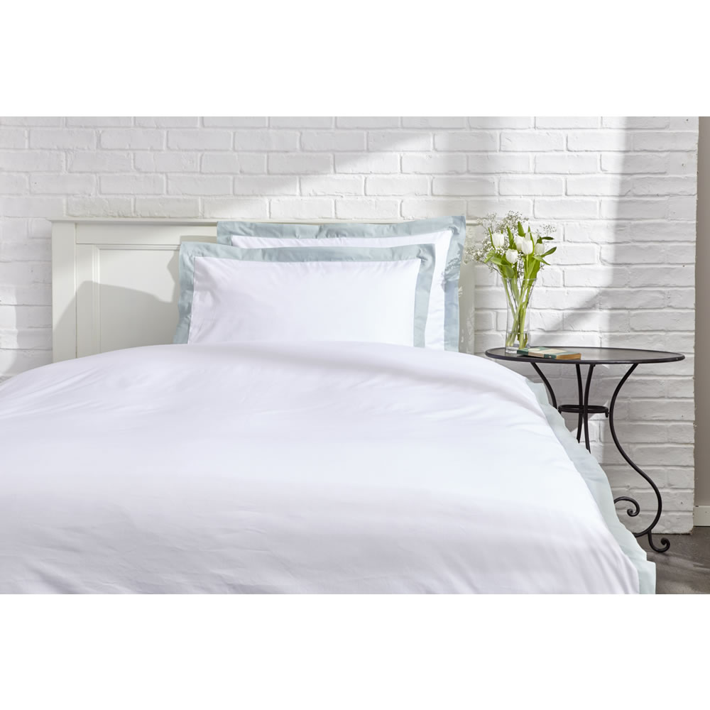 Wilko 100 Cotton Duck Egg and White King Size Duvet Set Wilko