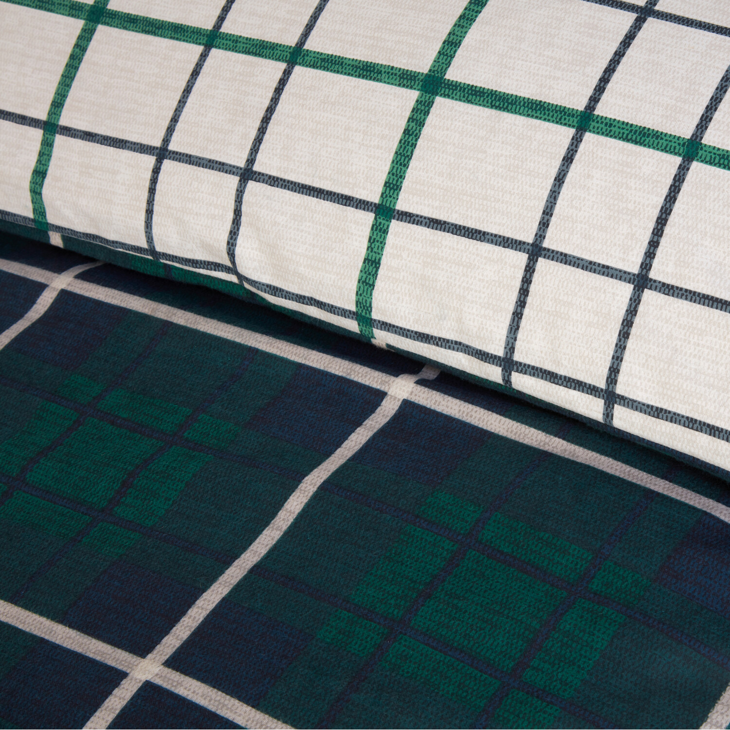 Barton Check Duvet Set Navy Superking Image 3