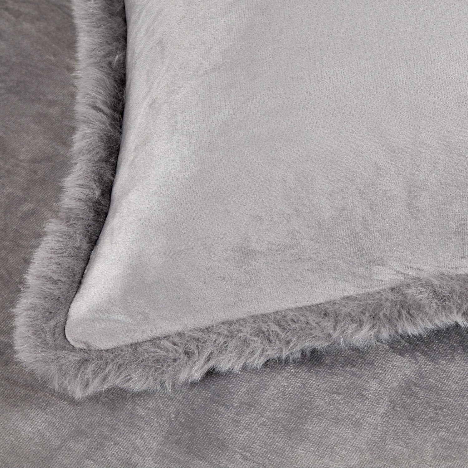 Selena Velvet Duvet Set Grey King Image 3