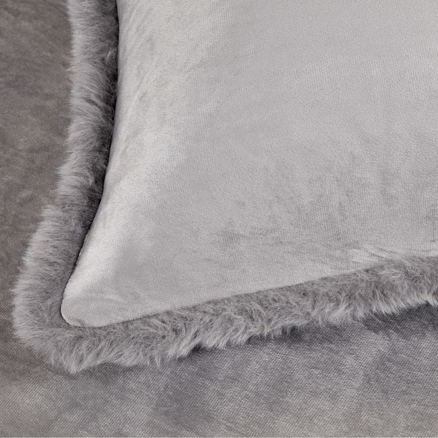 Selena Velvet Duvet Set Grey Superking Image 3