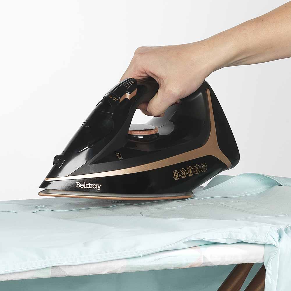 Beldray 2 in 1 Cordless Iron Image 8