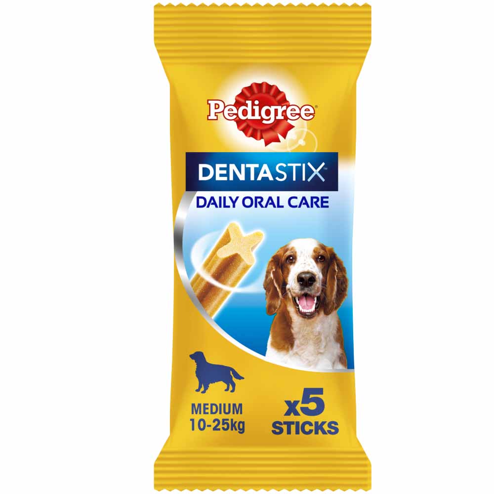 Pedigree Dentastix Daily Adult Medium Dog Dental Treats 128g 5 Pack Image 1